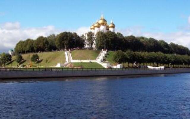 Yaroslavl - Exeter Inn