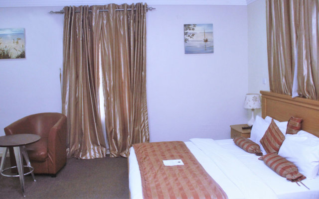 West Point Ile-Oluji Hotel & Suites