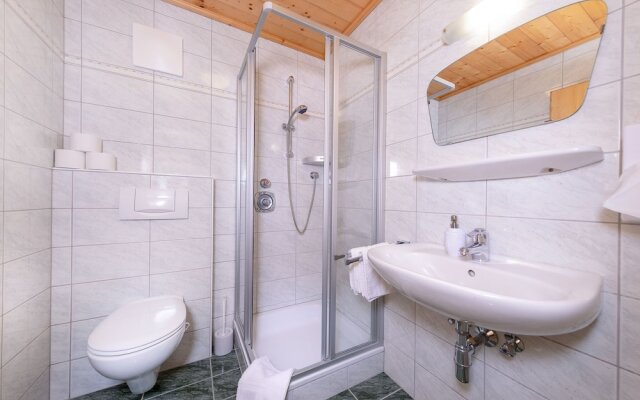 Alluring Apartment in Hollersbach im Pinzgau With Balcony