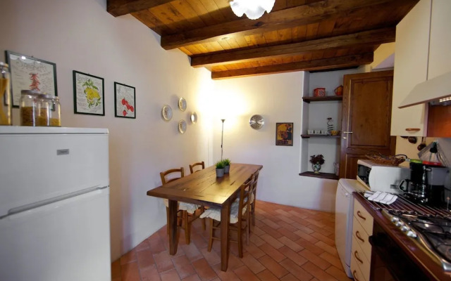 Wonderful private villa for 10 people with private pool, WIFI, TV, terrace, pets allowed and par...