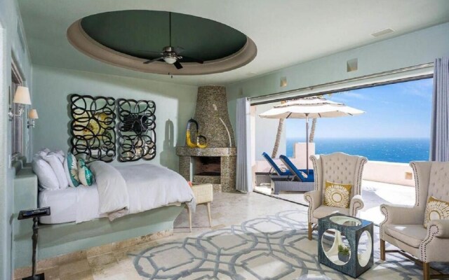 Sunny Vacation Villa 92