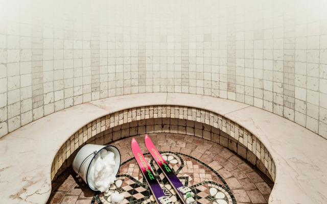 Astor Apartments&Suites