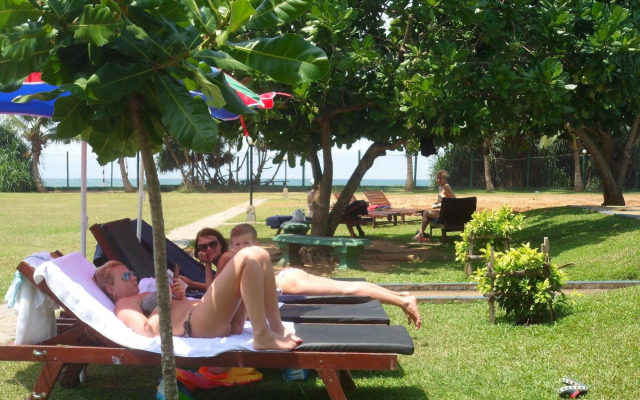 Laya Beach