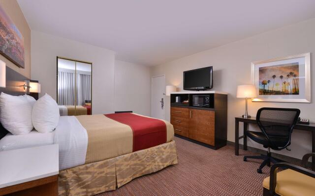 Best Western Royal Palace Inn & Suites