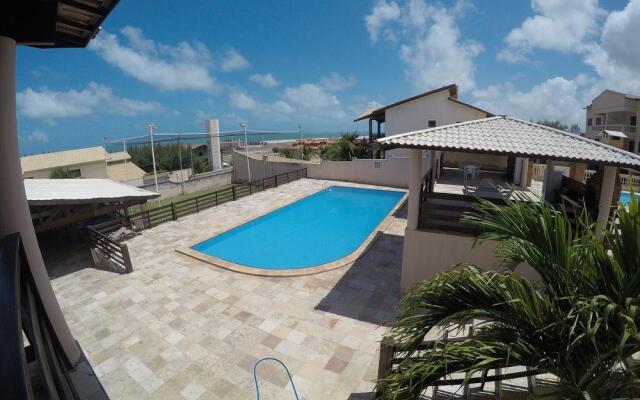 Apto 4 Suites Com ar Para 15 Pessoas