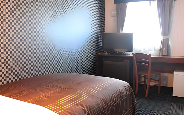 Hotel Live Max Budget - Tokyo Hamura Station