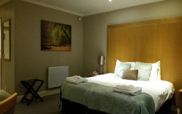 Kings Court Hotel