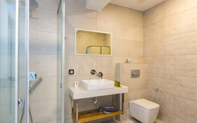 Villa Daphne-Naiades/ 2 bedrooms,luxury,beachfront