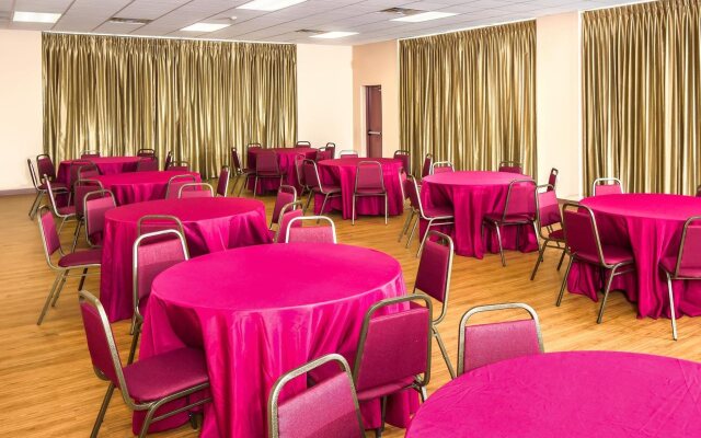 Maingate Florida Hotel