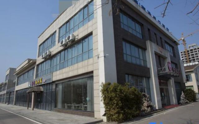 Yilai Xuzhou Suining Qingnian Road Hotel