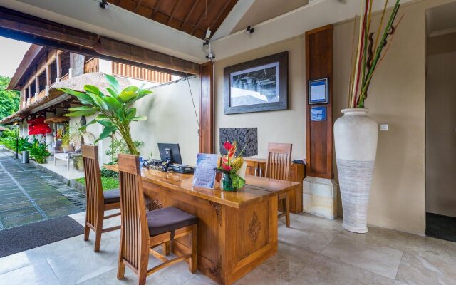 Bali Lovina Beach Cottages