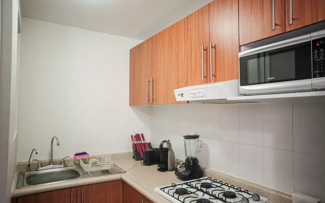 Cozy Apartment Poliforum AC