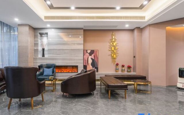 Homeinn Selected Hotel (Jiuzhaigou Scenic Area)