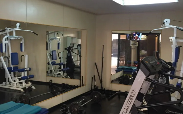 Ocean Flat Condo Building by LinkHouse