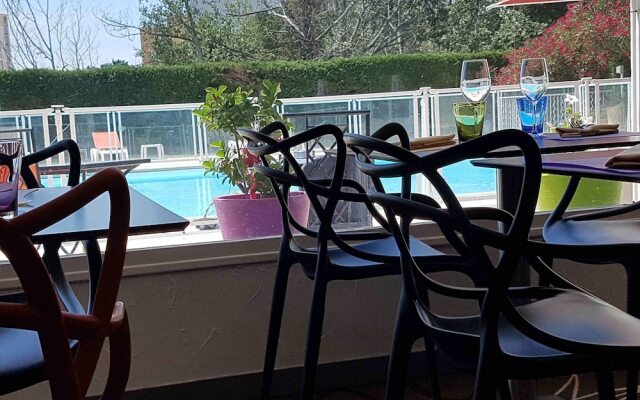 ibis Styles Arles Palais des Congrès