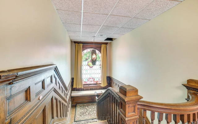 Spacious Pittsburgh Rental: Walk to Frick Park!