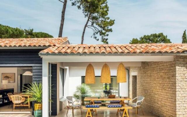 Belle villa rétaise 4 étoiles avec piscine chauffée