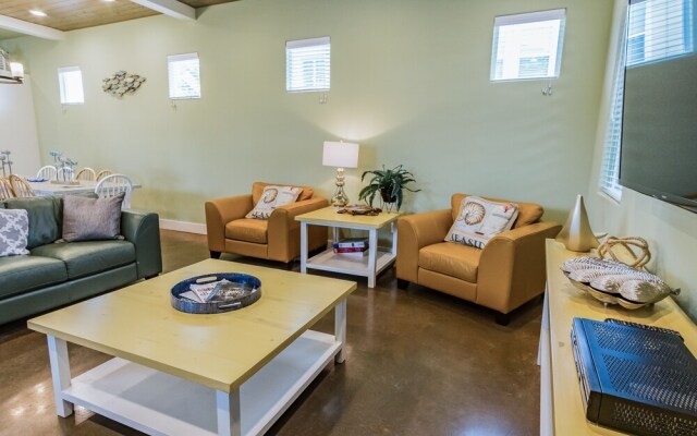 Bella Mar 69 by RedAwning