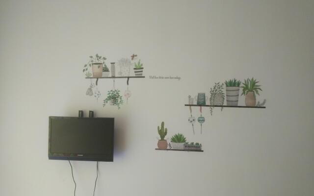 Marina Barington Sq Goldenhill Aprt P Malam