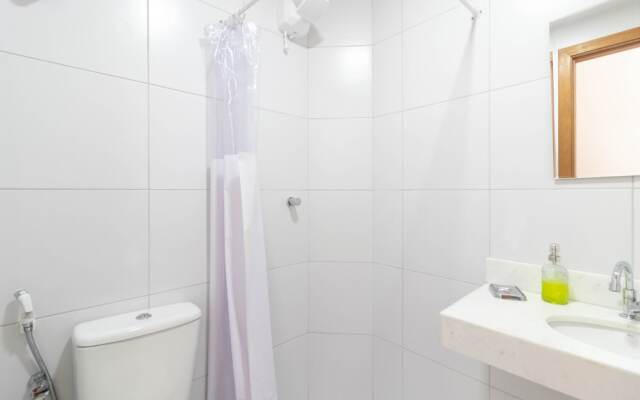 BR06 Quarto e Sala - 550m Praia da Barra
