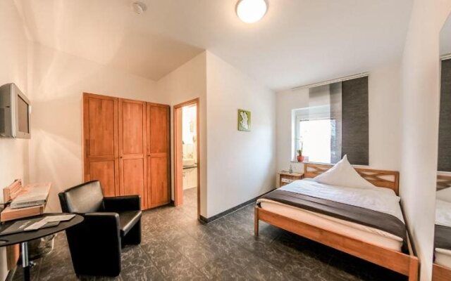 InWest Hotel Garni