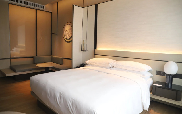 Wuhan Marriott Hotel Optics Valley