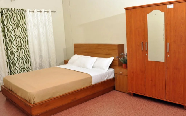 Misty Hills Resort