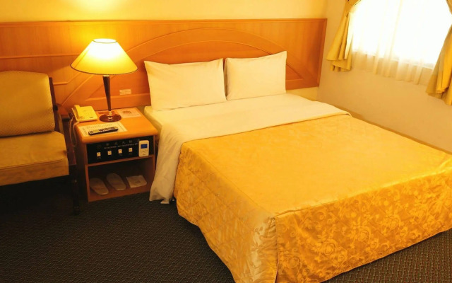 Oriental Hotel