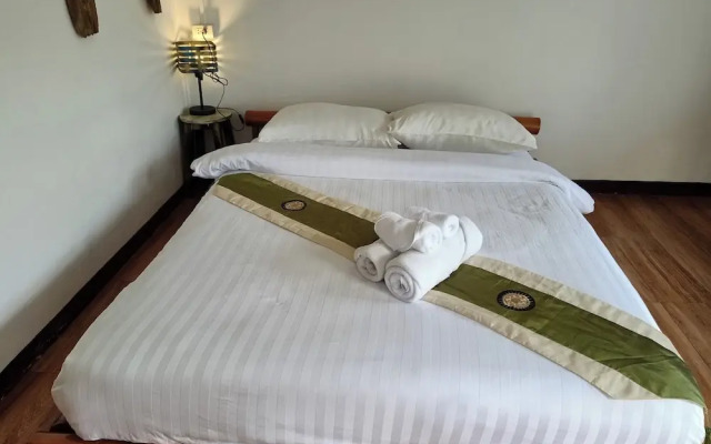 The Forest Hill Cafe & Homestay