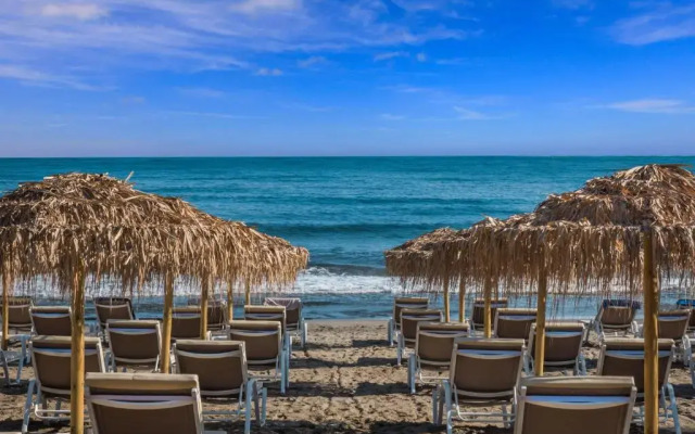 Alexia Beach Hotel