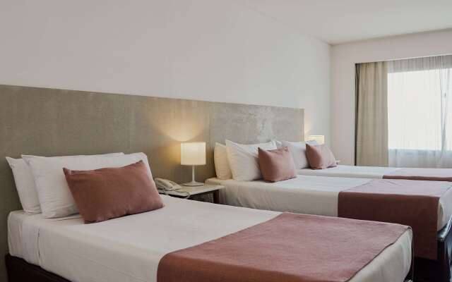 Dazzler by Wyndham Buenos Aires Recoleta
