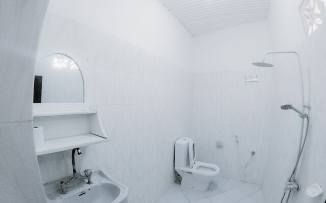 Pyramid Luxury Hotel