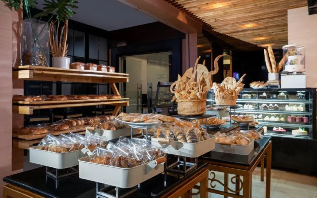 Hotel Ciputra Semarang managed by Swiss-Belhotel International