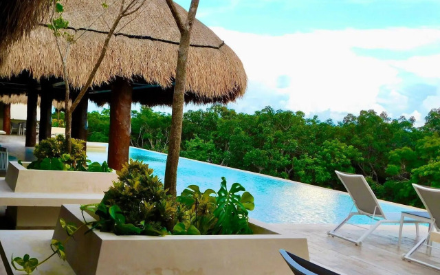 Condo With Amazing Jungle View Top Amenities