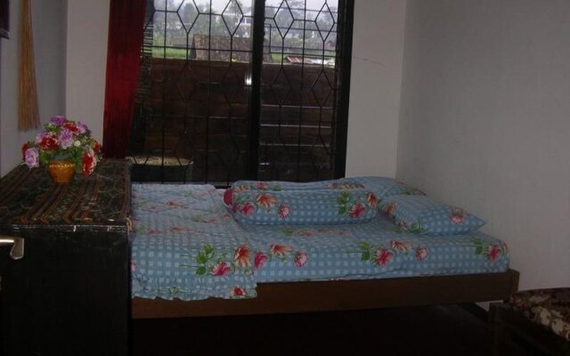 Country Hotel Trawas