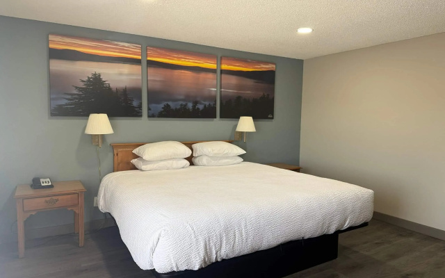 Days Inn by Wyndham Medford