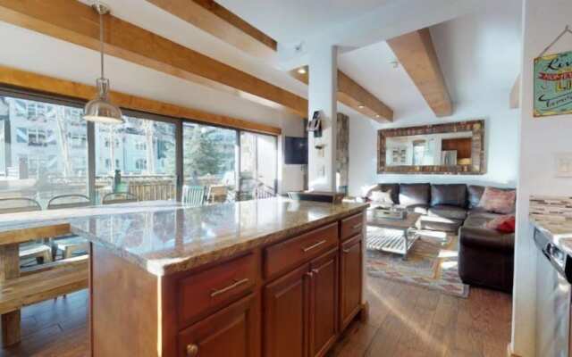 Landmark Condos 2 Bedroom in Lionshead Village