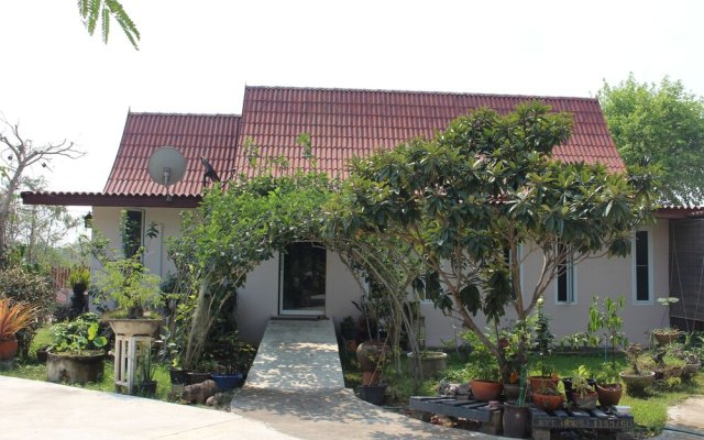 OYO 75419 Baan Suan Mulberry Farmstay