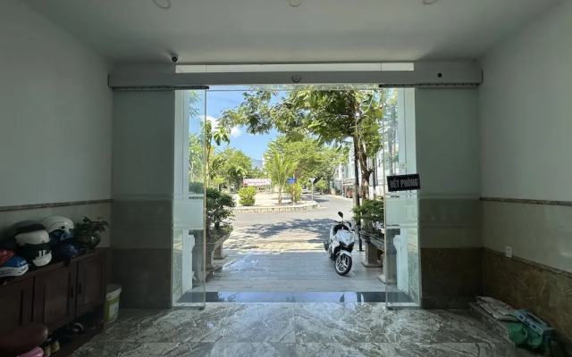 OYO 741 Hai Lam Hotel
