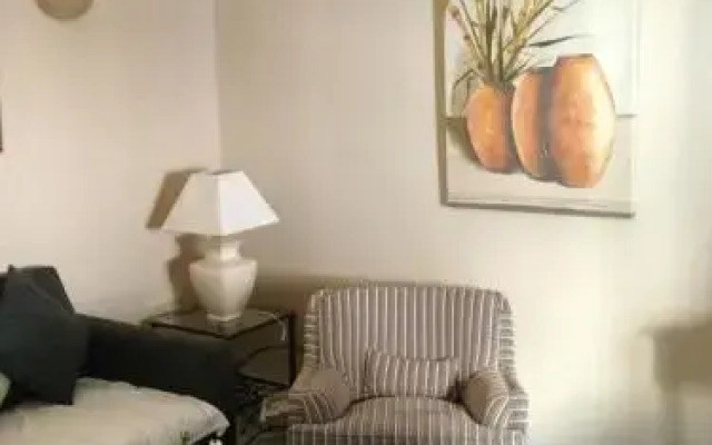 Quartos City Apartments Carmona
