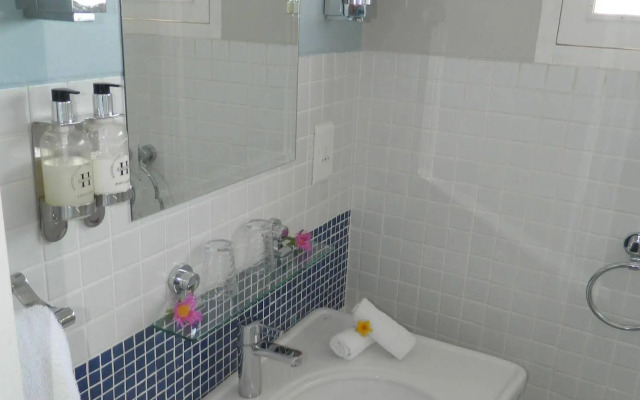 Dona Ana Hotel