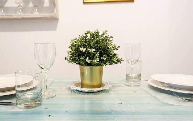 Piccola Luna Cozy Home