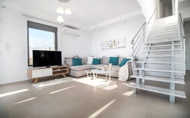 Francis & Gregorys Luxury Villas