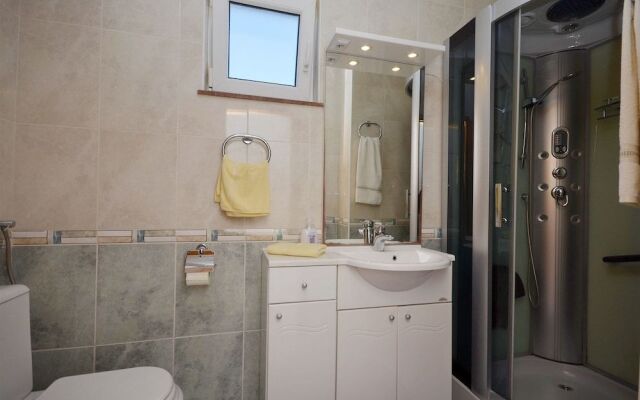 Apartment Srima