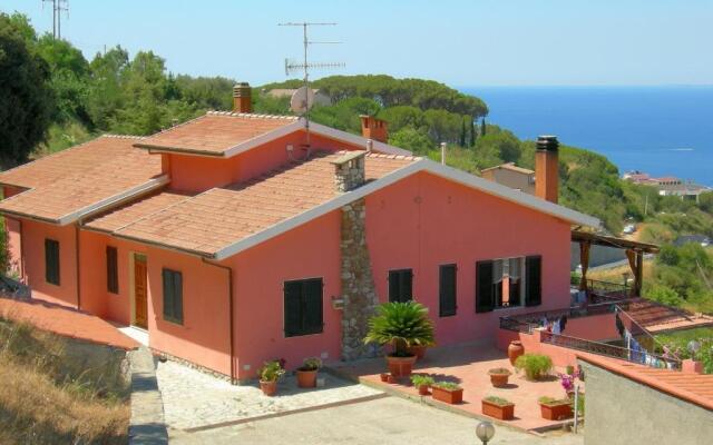 Struttura Turistica Villa Calamita