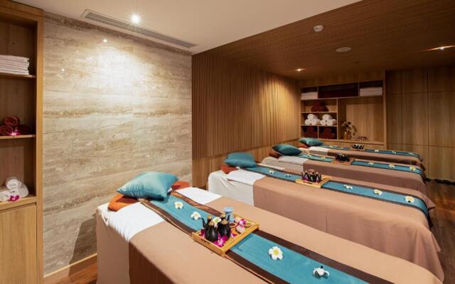 Sala Danang Beach Hotel