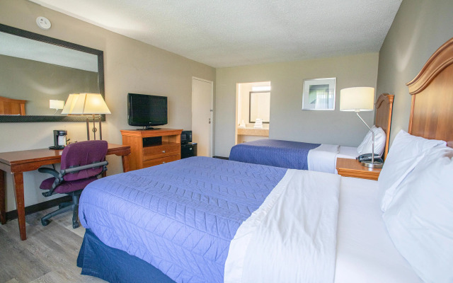 OYO Hotel Greensboro East I 40