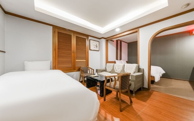 Goyang (Hwajeong) Karma Hotel