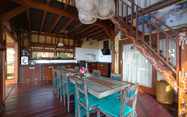 Villa Umbrella