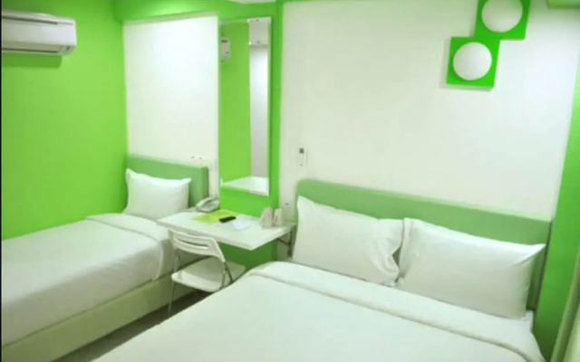 YY318 Hotel